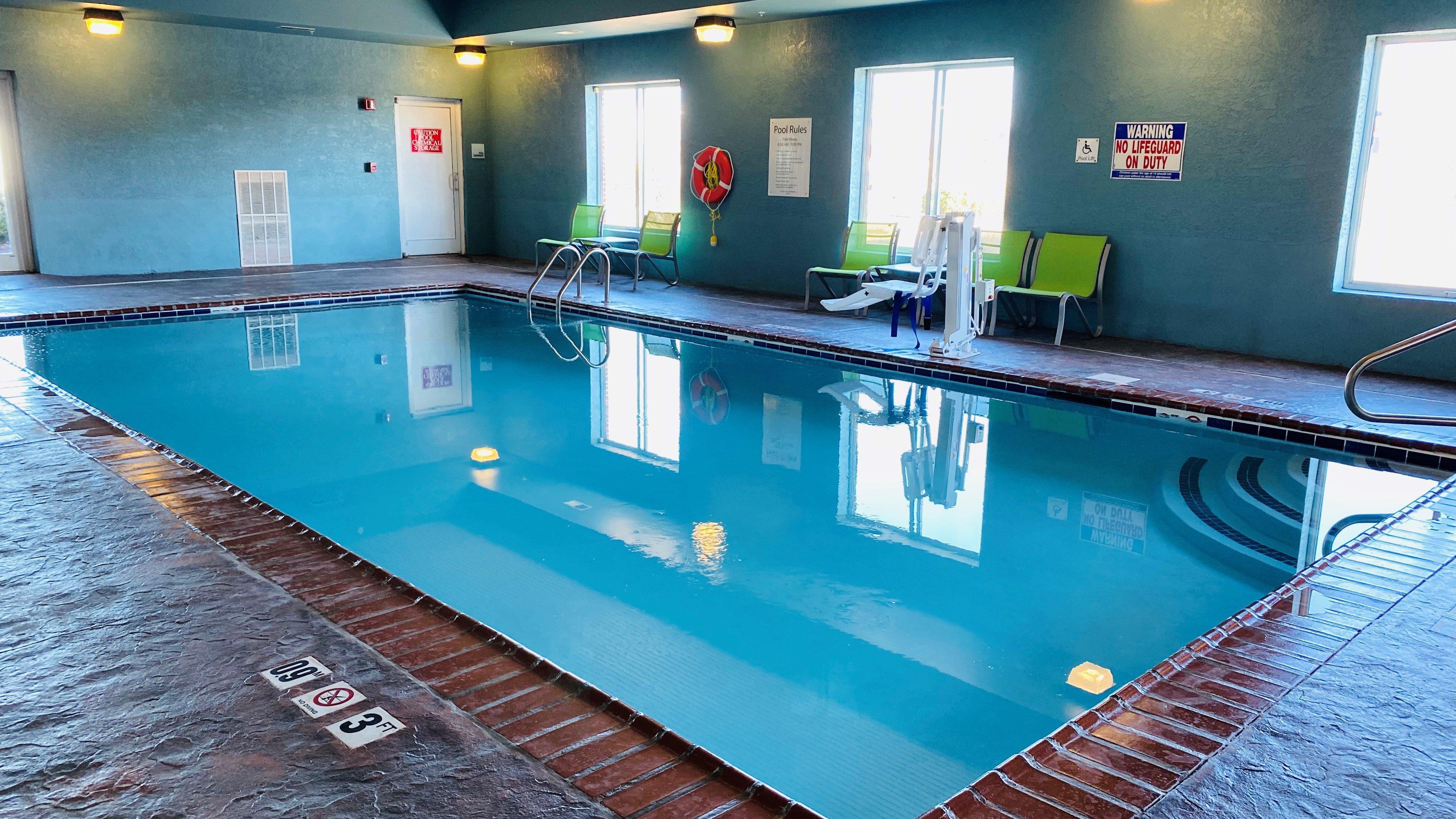 Hotel Express & Louisville South-hillview, An Ihg