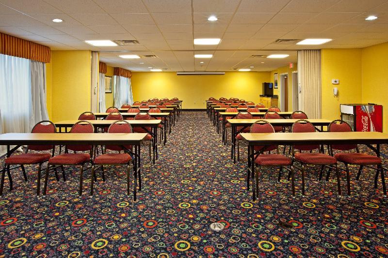 Hotel Express & Louisville South-hillview, An Ihg 2*